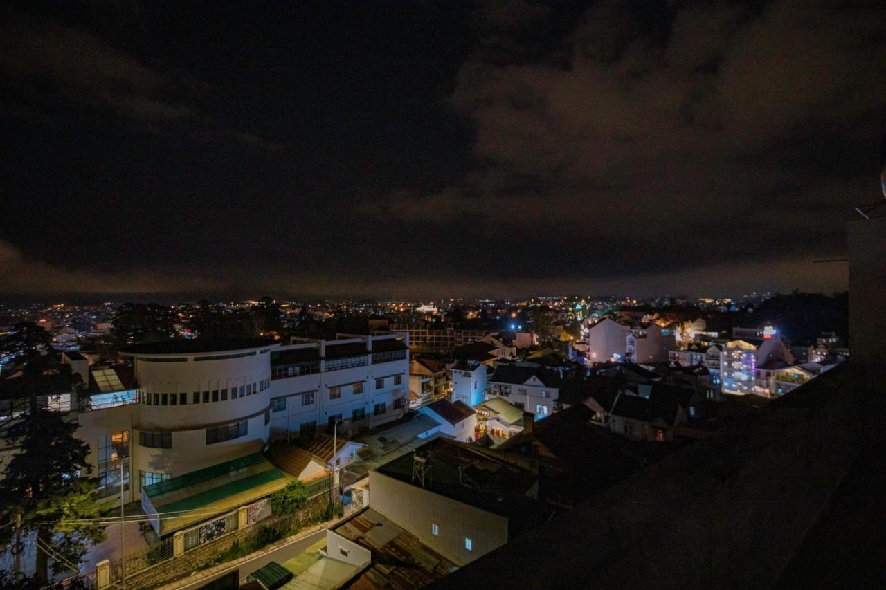 Be U Hotel City View Dalat Luaran gambar