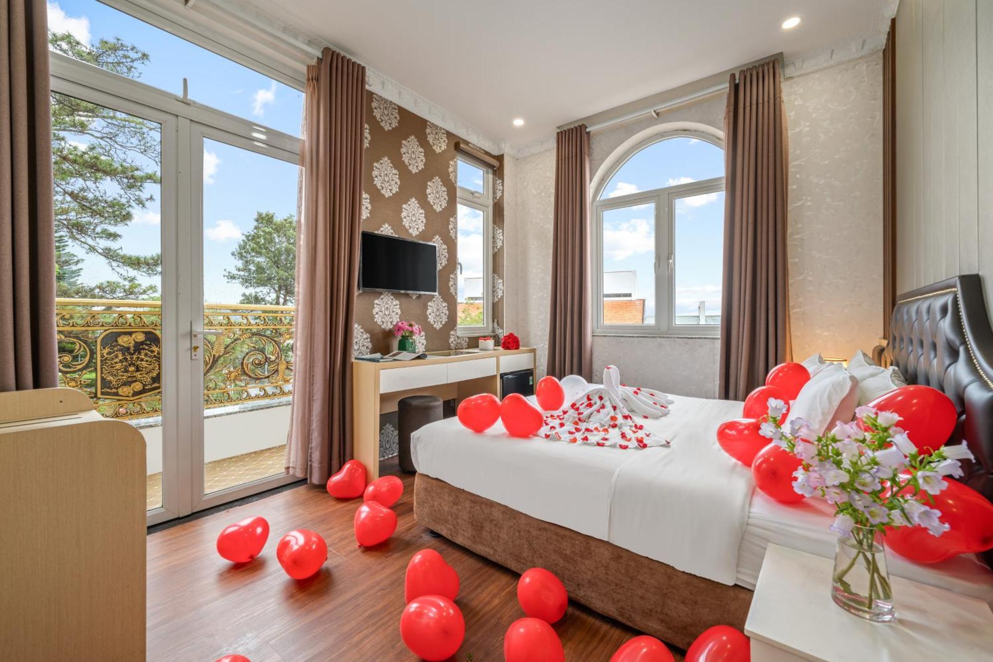 Be U Hotel City View Dalat Luaran gambar
