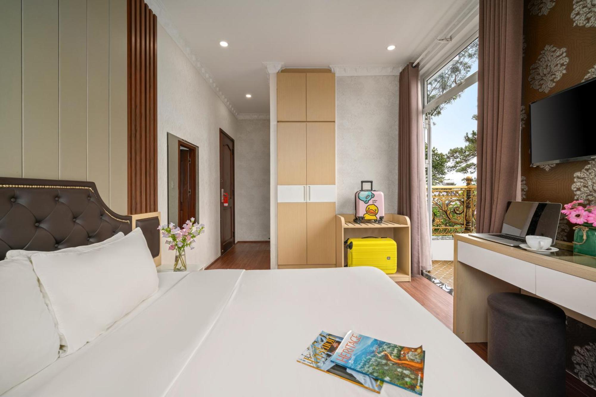 Be U Hotel City View Dalat Luaran gambar