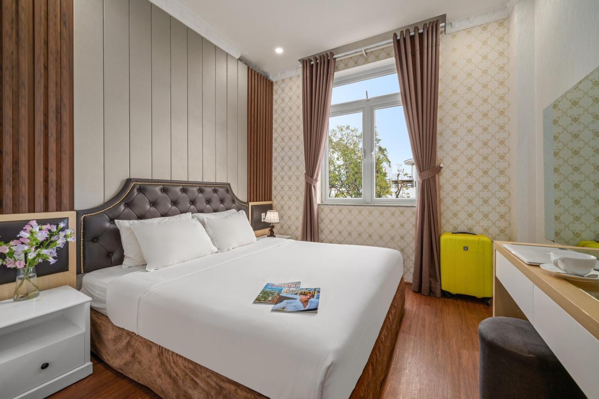 Be U Hotel City View Dalat Luaran gambar