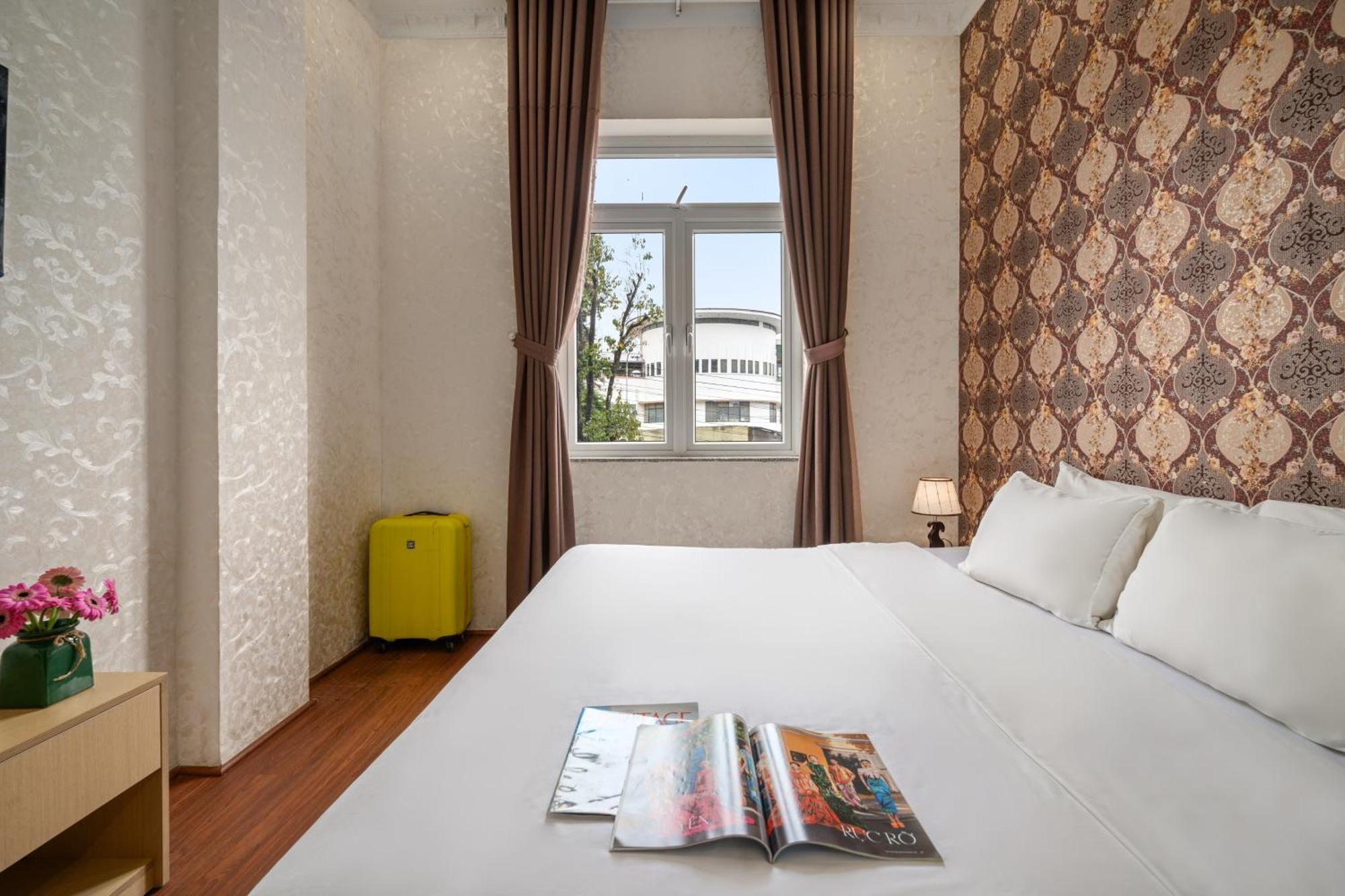 Be U Hotel City View Dalat Luaran gambar